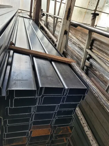 Perfil U Simples 4 Polegas 2mm - Barra De 6m